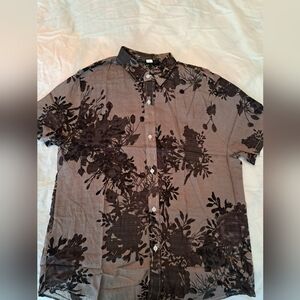 Men's Floral Pattern Shirt - Size: Large (NEW!)